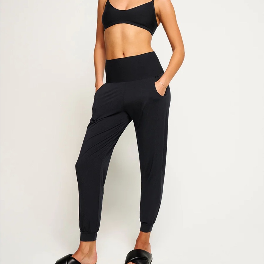 Commando Butter High Rise Jogger